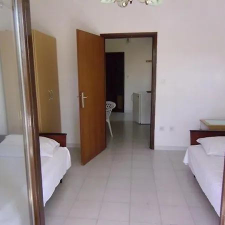 Ivan - 150 Meters From Pag Town