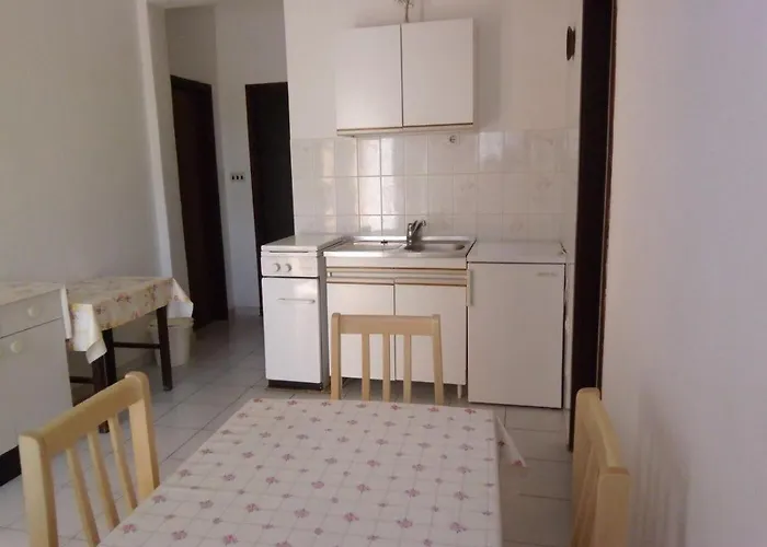 Apartament Ivan *